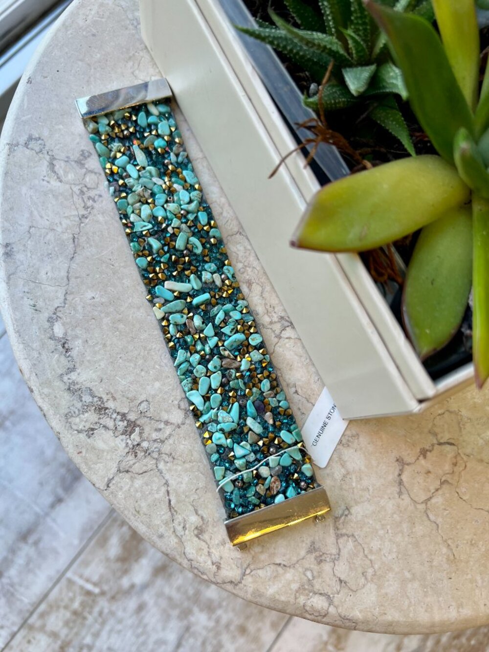 NWT. Beautiful Magnetic Cuff Bracelet